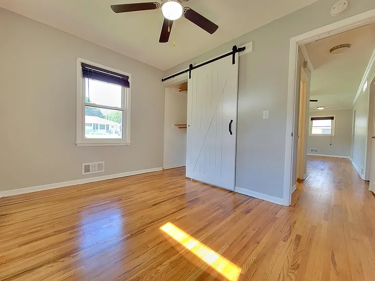 1442 Cascade St NW — Photo 18