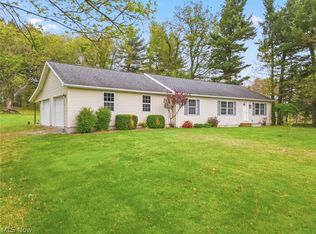 9084 Plymouth St, Hanoverton, OH 44423