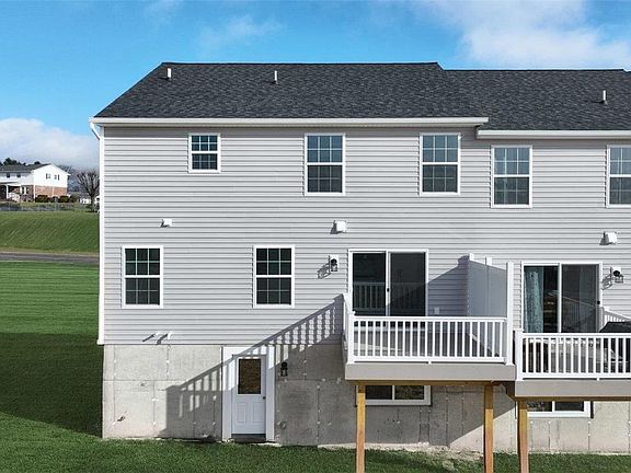 3rd image of 3238 Eisenhower Dr Lot 131