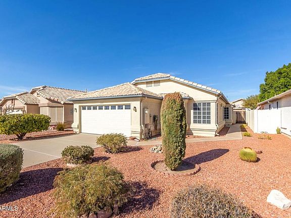 3rd image of 10848 W Ventana Dr E