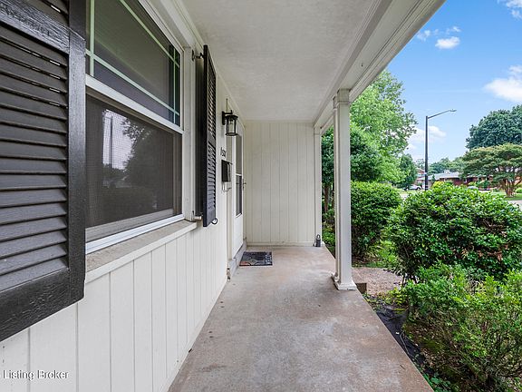 4th image of 1521 Woodluck Ave