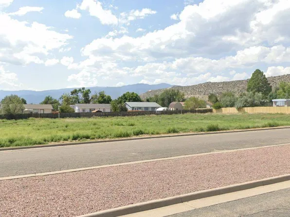 810 Raintree Blvd, Canon City, CO 81212