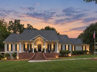 411 Pebble Beach Dr, Eufaula, AL 36027