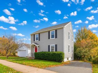 6026 Cabot St, Halifax, NS B3K2K3