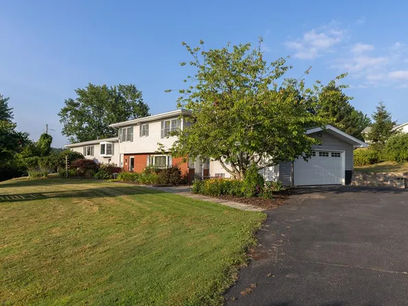 209 Mulberry Ln, Mansfield, PA 16933