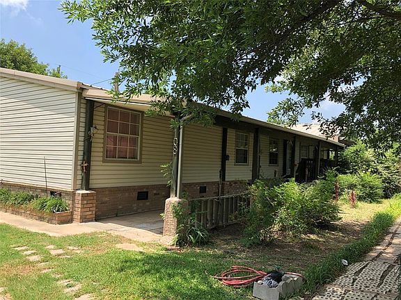 3rd image of 108 Crystal Ln