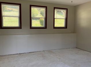 1022 Blazer Rd, Gallipolis, OH 45631
