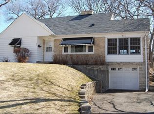 3025 Quebec Ave S, Saint Louis Park, MN 55426