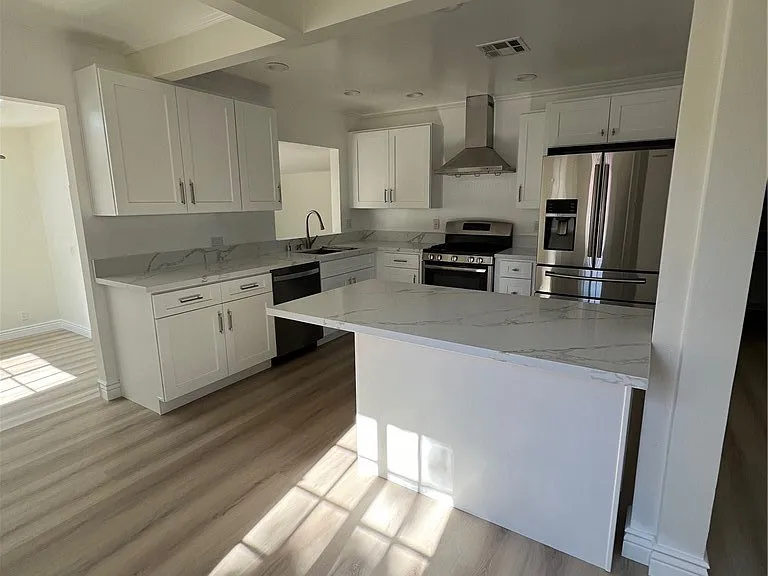 6653 Quakertown Ave — Photo 4