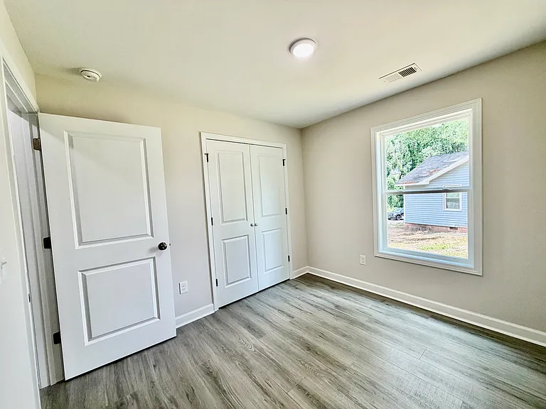 183 Converse Cir — Photo 10