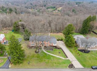 131 Wilmar Dr, Pittsburgh, PA 15238