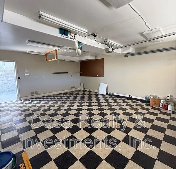 522 Washington St #BACK HOUSE — Photo 17