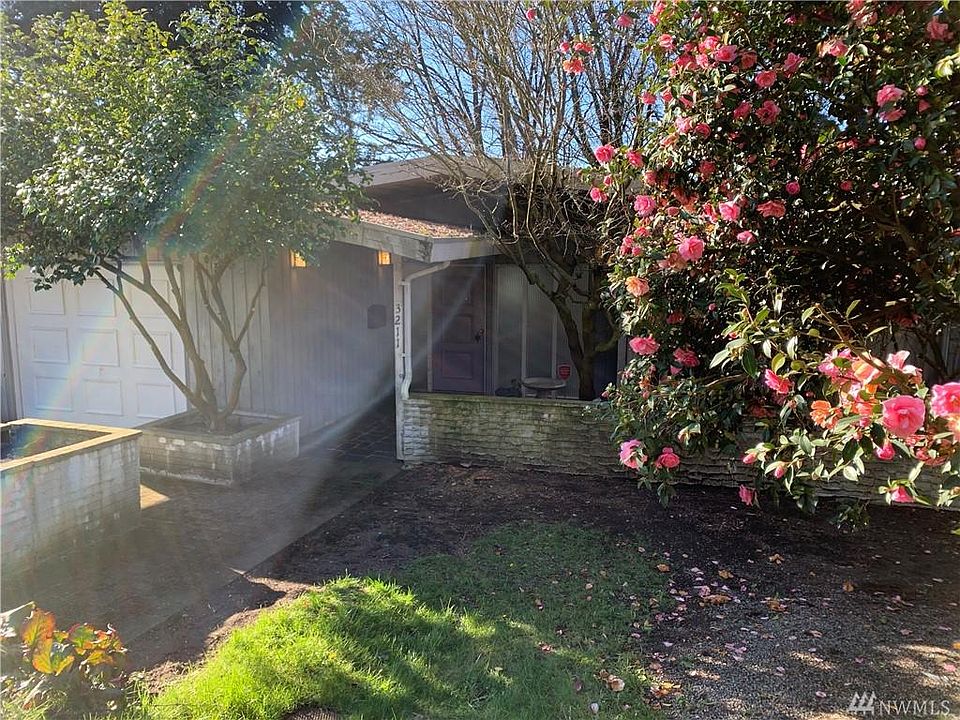 1st image of 3211 S Capital Blvd