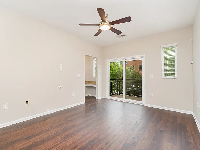 1429 Camden Rd — Photo 5
