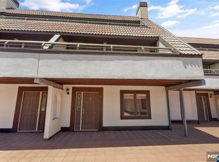 300 Gorge Rd APT 2, Cliffside Park, NJ 07010
