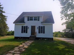 36 Shores Rd, Waterville, ME 04901