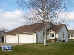 W2796 Brookhaven Dr, Appleton, WI 54915