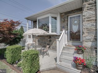 7800 Calvert St, Philadelphia, PA 19152