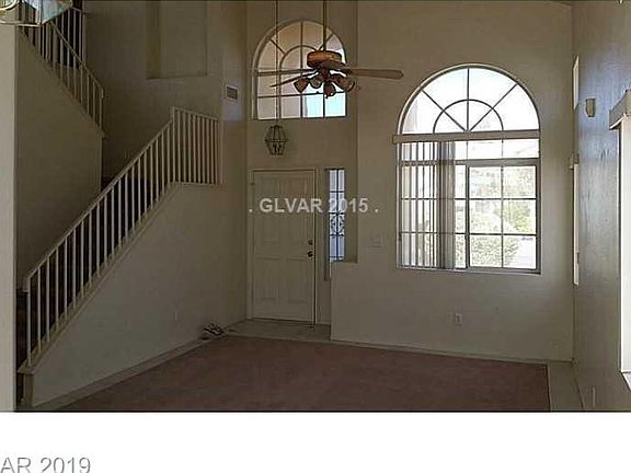 3rd image of 1011 Rainbow Rock St