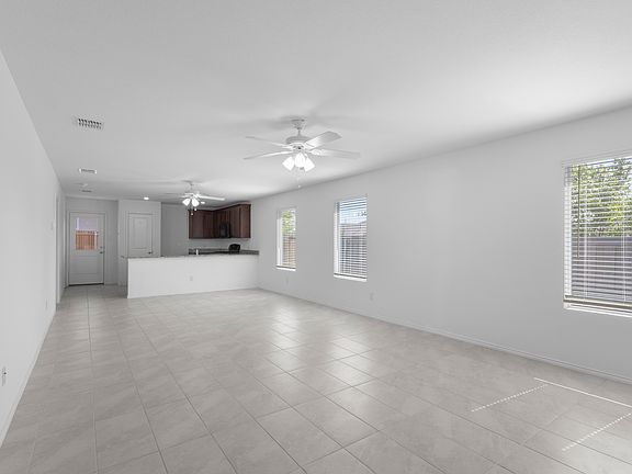 5th image of 1361 Mahogany Ln