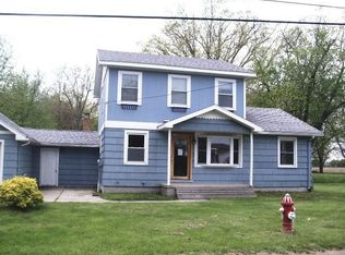 10755 Ellen St, Luna Pier, MI 48157