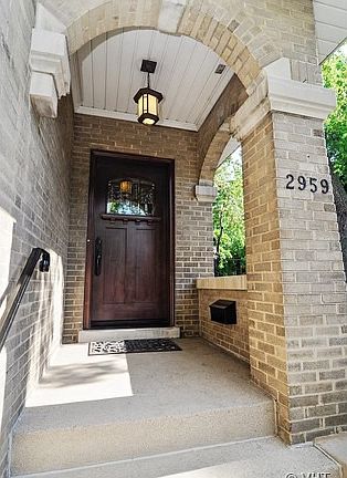 2nd image of 2959 W Eastwood Ave