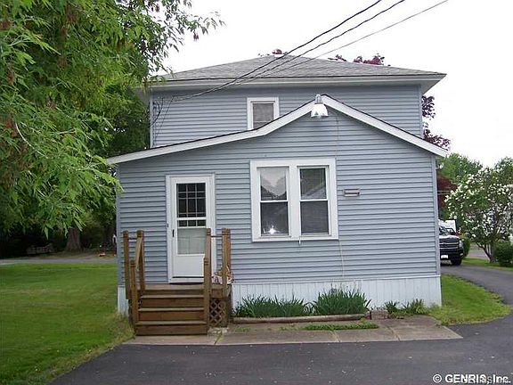 3rd image of 5096 Gray St