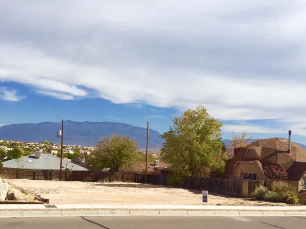 10612 Pastime Ave NW, Albuquerque, NM 87114
