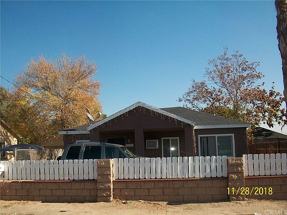 2nd image of 1131 Barton St
