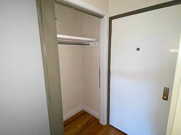 5th image of 306 Bond St #3