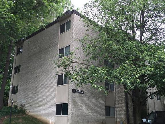 3rd image of 5200 Crossfield Ct #138