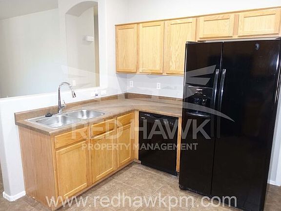 4th image of 46156 W Barbara Ln