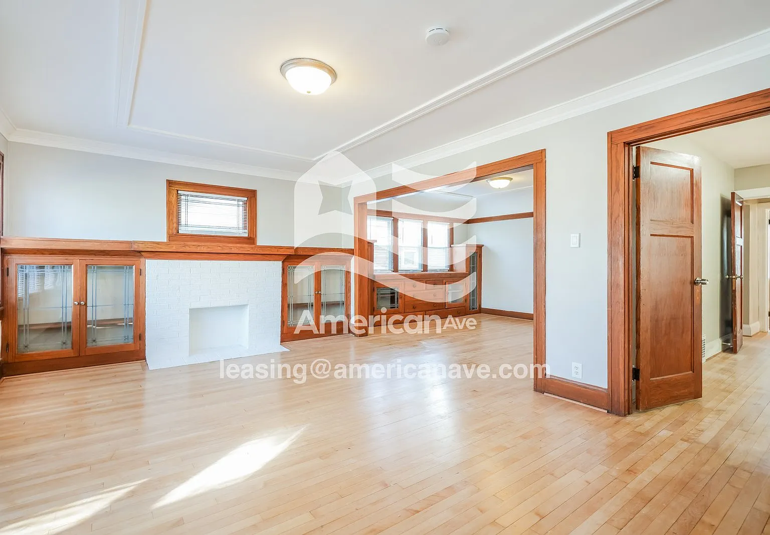 2 bed, 1.0 bath, 1238 sqft, $1,434 — Photo 3