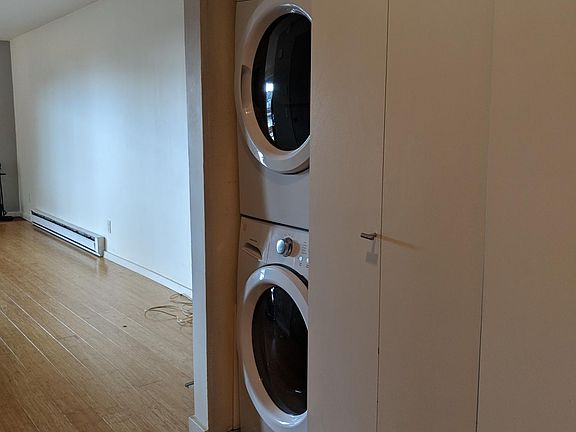 5th image of 2345 Boylston Ave E APT 302