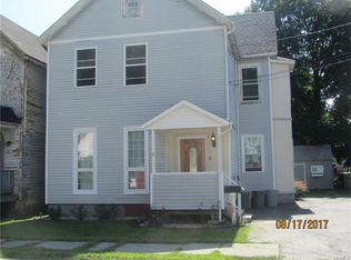 18 Washington Ave #B, Port Jervis, NY 12771
