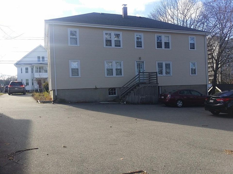 2nd image of 110 Clay St APT 3