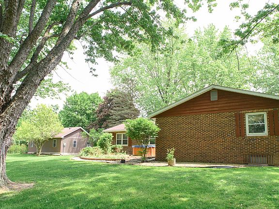4th image of 2560 S Maconaquah Dr