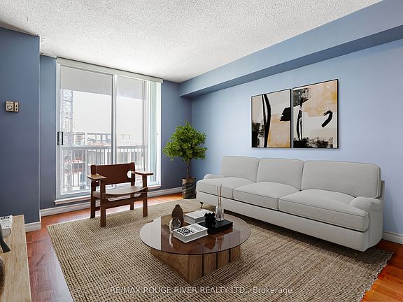 2nd image of 15 Sewells Rd #1005