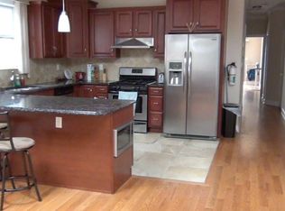 141 Grace St, Jersey City, NJ 07307