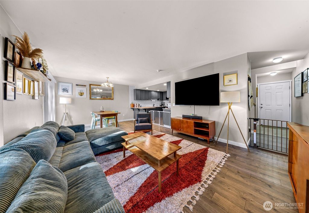 18010 31st Avenue NE, Arlington, WA - More