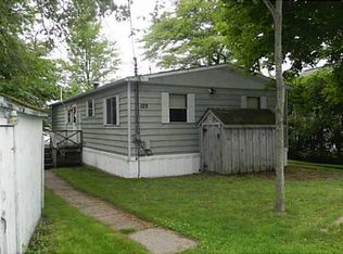 125 Thibault Ln, Tiverton, RI 02878