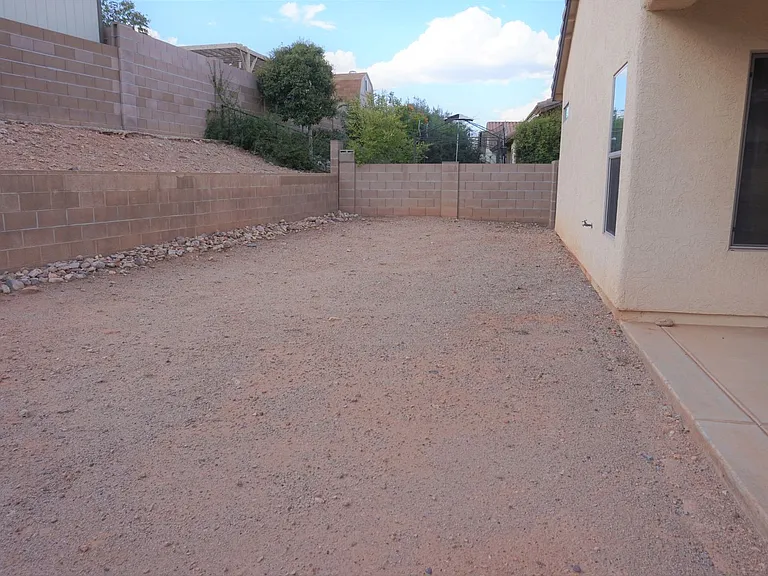 1098 Paso Robles Ave — Photo 11