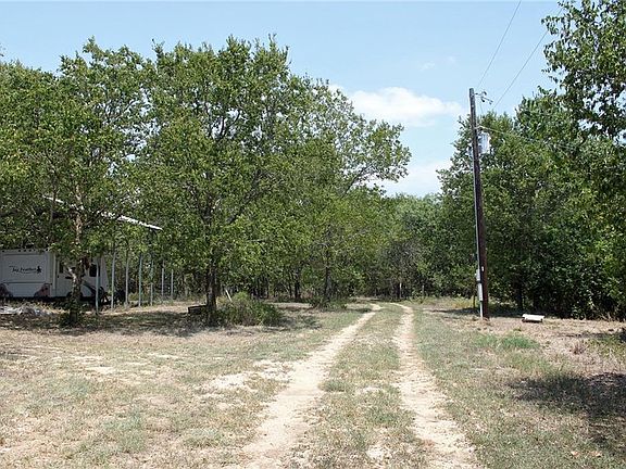 5th image of 155 Kellogg Ct