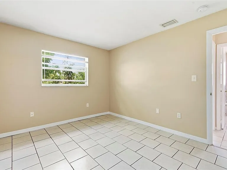 3052 Park Ln #B — Photo 24