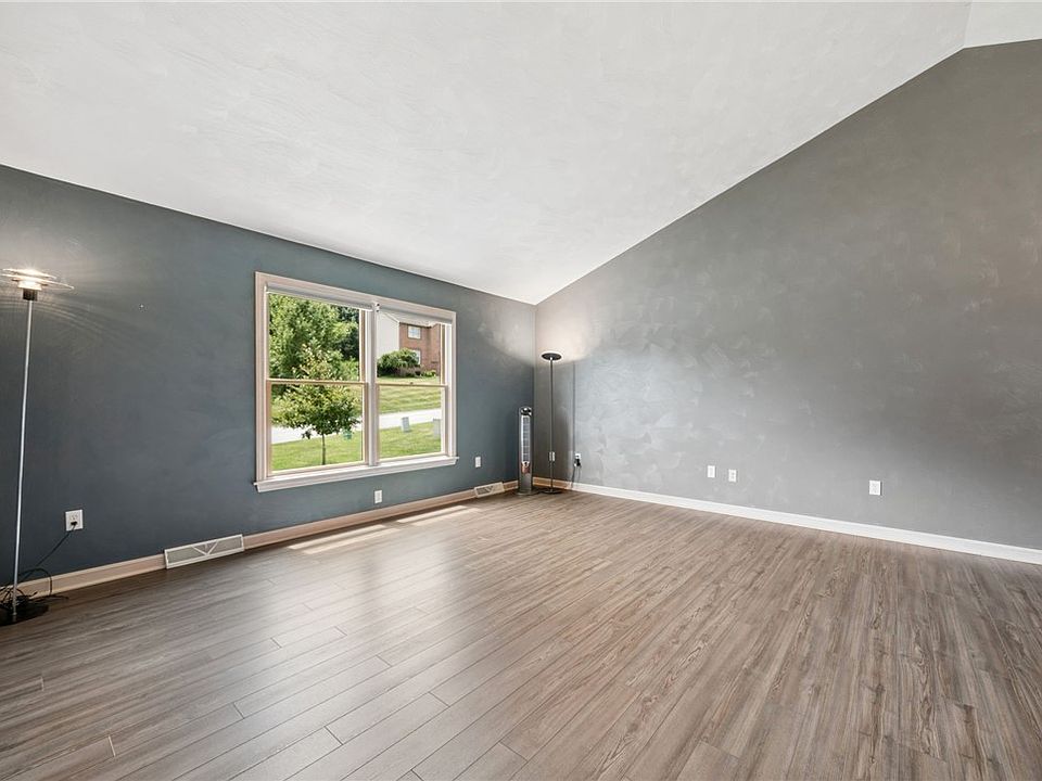 422 Primrose Dr, Greensburg, PA 15601 | Zillow