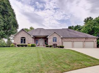 3271 Waterside Ct, Greenwood, IN