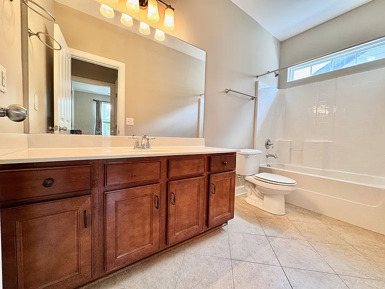 8412 Danbrook Dr — Photo 16