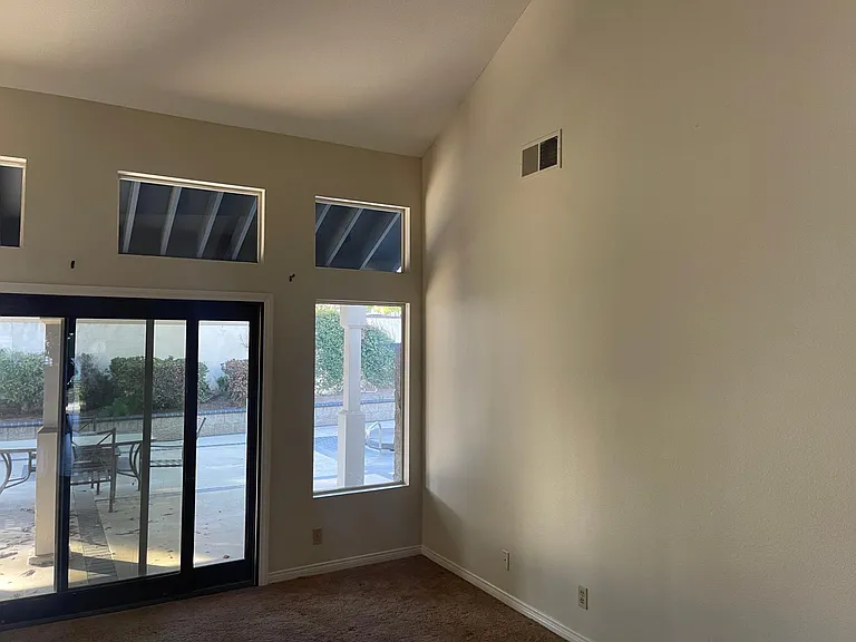 43967 Northgate Ave — Photo 6