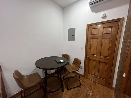 Rented by Best Apartments North Inc | media 6