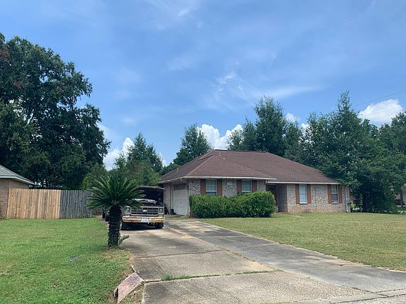 3rd image of 5796 Admirals Rd